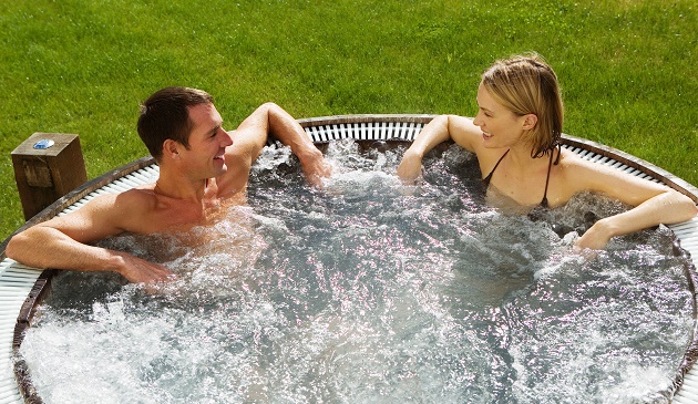 Outdoor Hot Tub - The Wells Sps